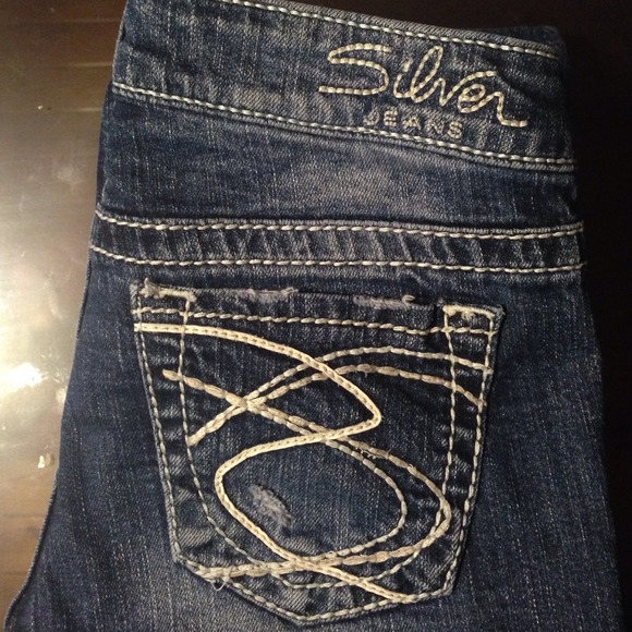 Silver Jeans Frances Flare..Price Cut ✂️✂️✂️