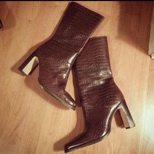 Bass Brown Boots in size 8M