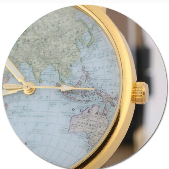 "Hold "Map watch