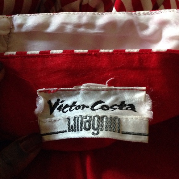 HostPick๐๐80s Victor Costa CandyStripe dress๐๐ - Picture 2 of 3