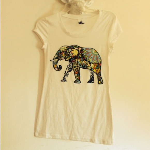 Bohemian elephant t shirt, new overstock