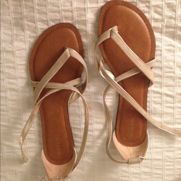 Brand new Merona strappy sandals