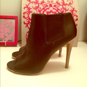 Coach Johanna bootie