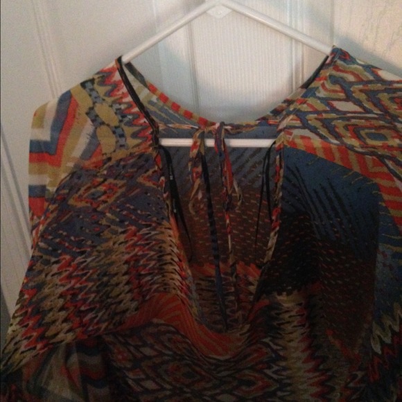 Too - Picture 3 of 4