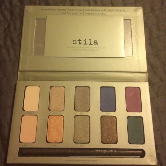 Stila eye shadow palette