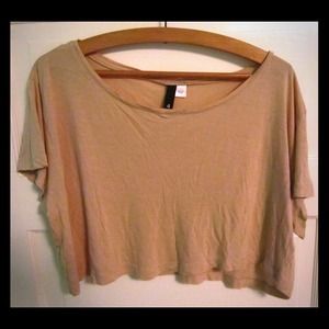Beige crop top from H&M