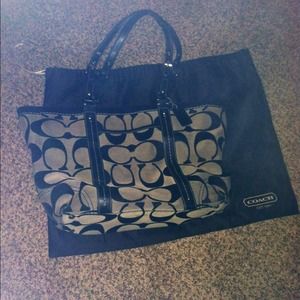 Coach Handbag💫