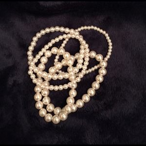 Pearl bracelets