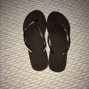 Brown sandals from Abercrombie & Fitch. Size 7.5