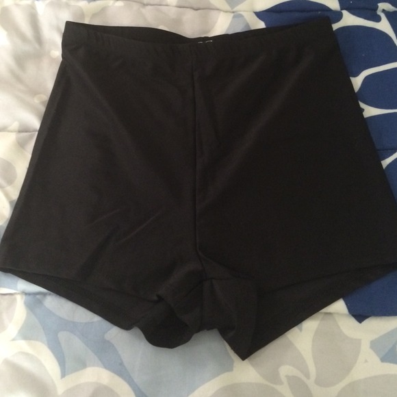 🚫SOLD🚫 Windsor Black High Waisted Spandex Shorts