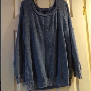 Blue heart oversize sweatshirt