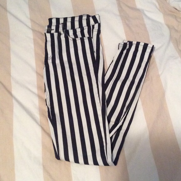 💖🐼 FADED BLACK & WHITE STRIPED PANTS 🐼💖