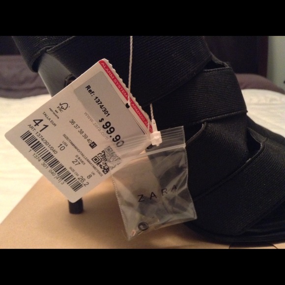 ZARA STRAPPY HEEL SANDALS - Picture 4 of 4