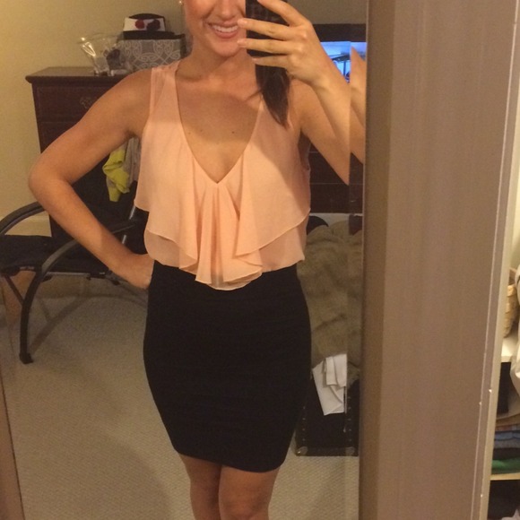 ❌SOLD❌Peach Top