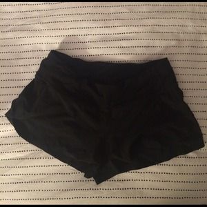 Lululemon run: speed short