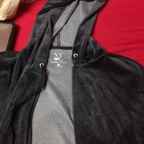 NY&C zip up jacket