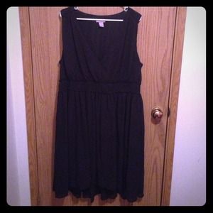 H&M Plus-Size Chiffon Black Dress