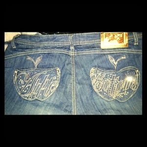 Apple bottom jeans