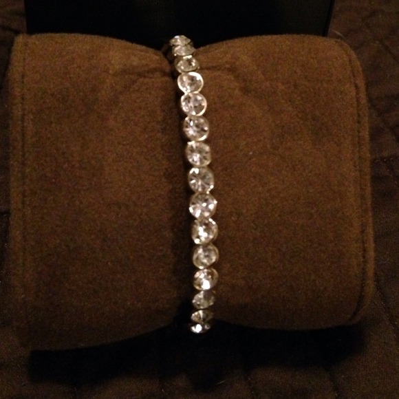 Adorable Bangle! ❤️ - Picture 2 of 2