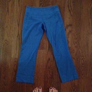 Lululemon cropped pants