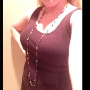 ❤️ Cute brown, green and black necklace!