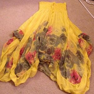 Yellow top doubles as skirt