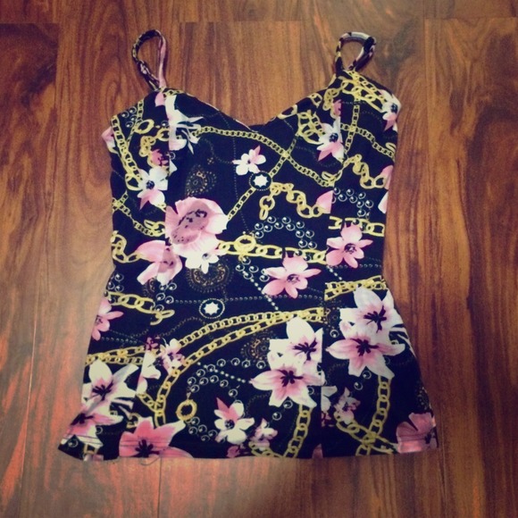 Floral and chain patterned top