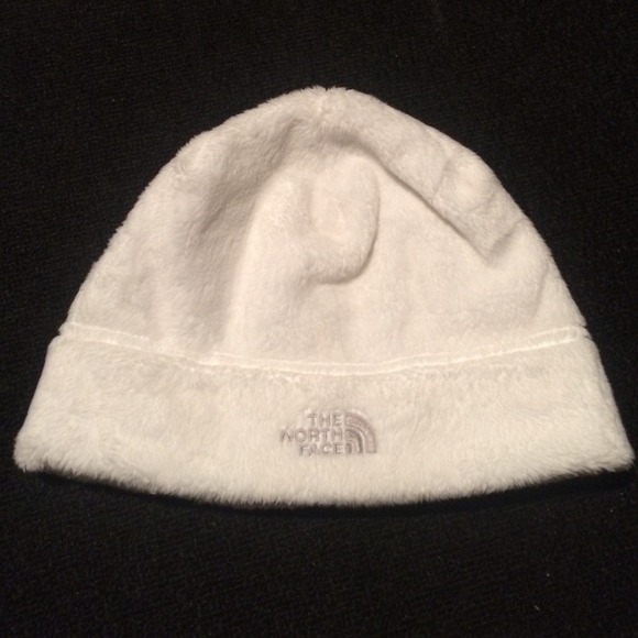 White north face beanie skully