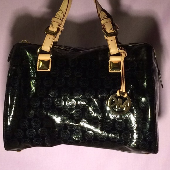 MK Large Grayson Mirrored Black Satchel⚡️sale⚡️ - Picture 2 of 4