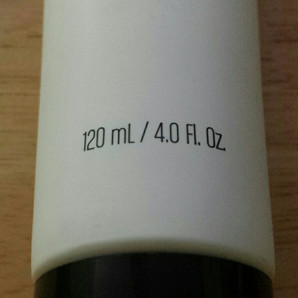 **SOLD ON MERCARI** Bare Minerals brush shampoo - Picture 3 of 4