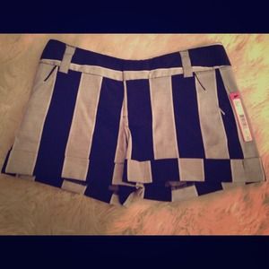 Alice & Olivia striped shorts. Price negotiable.