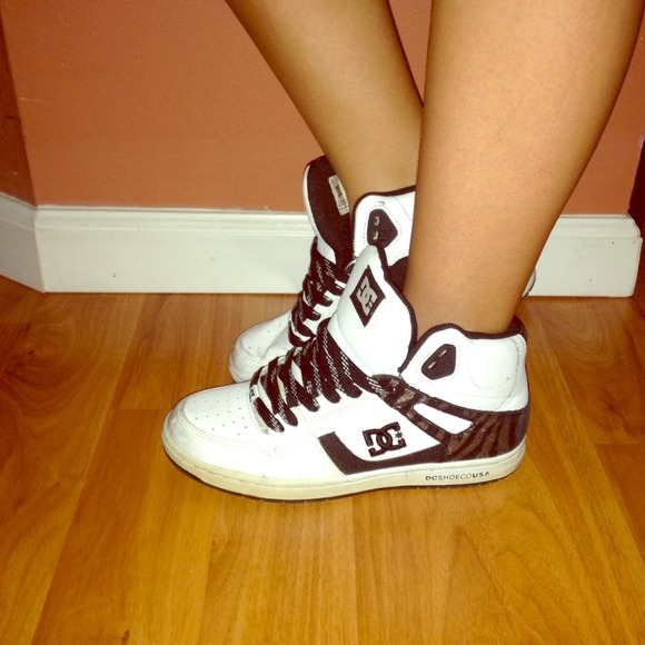 Women's DC shoes