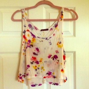 Brandy Melville crop top
