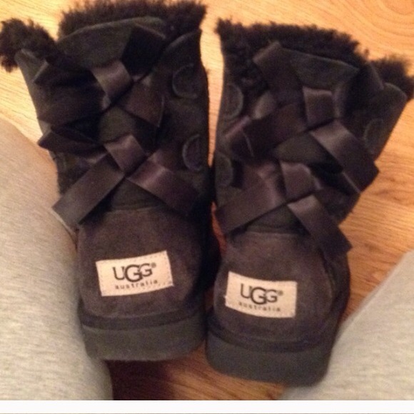 Child Size Ugg boots, still have life.