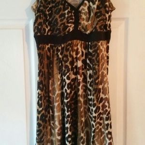 Ana leopard dress