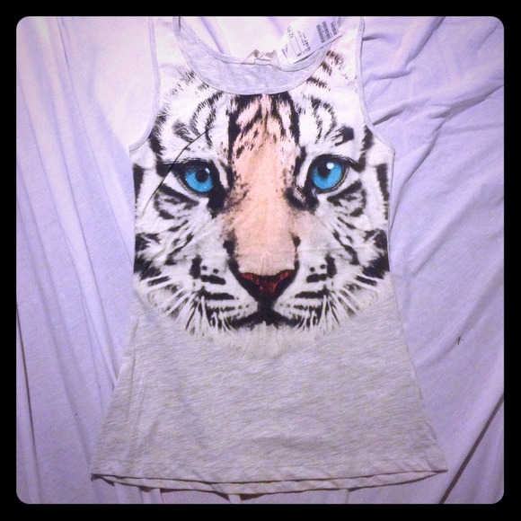 H&M white tiger tank top NWT