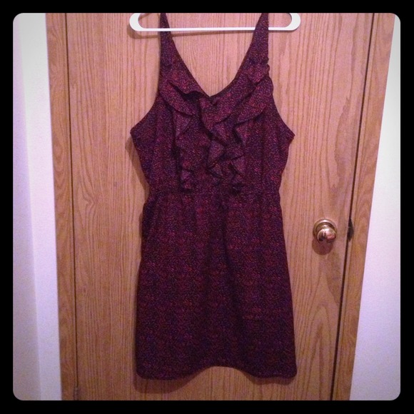 ✔️ SOLD✔️Mossimo Sleeveless Dress - Red & Black
