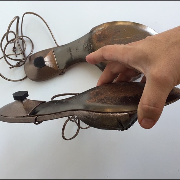 CHANEL auth pink grey strappy sandal heels Sz 8 - Picture 3 of 4