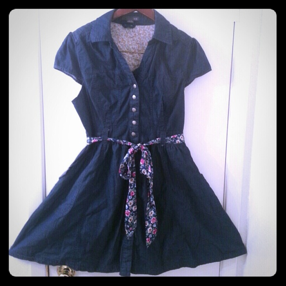 Forever 21 denim dress.