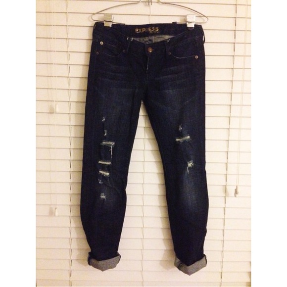 Express Dark Wash Ripped Straight Leg Jeans