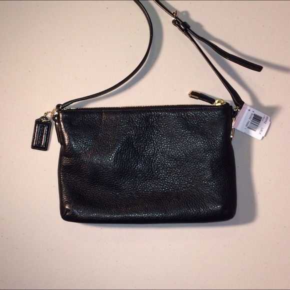Coach Madison Swingpack in Supple Black Leather - Picture 2 of 4
