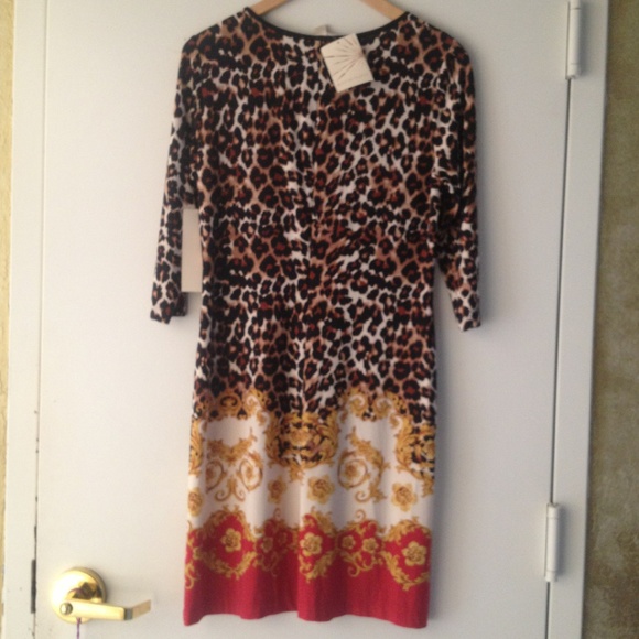 Boston Proper final ❤️ Animal Scroll Shift Dress❤ - Picture 4 of 4
