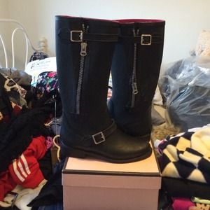 JUICY COUTURE RAIN BOOTS ☔️