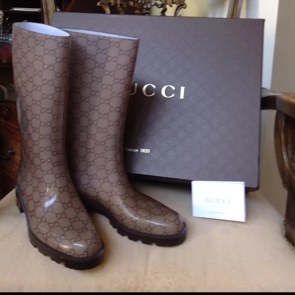 Gucci rain boots