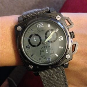 LOWER PRICE🌺👻Men's cloth watch-gunmetal