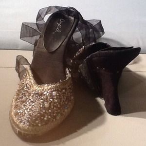 Ladies Beaded Wedges
