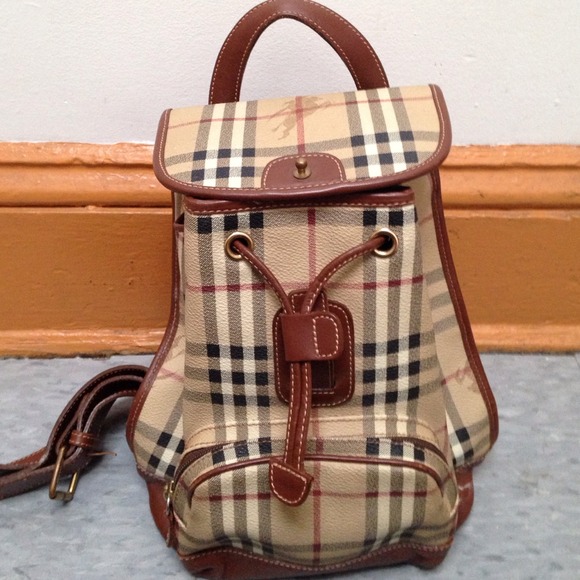 replica burberry backpack