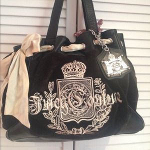 💥SALE!!!!💥 Authentic black Juicy Couture bag