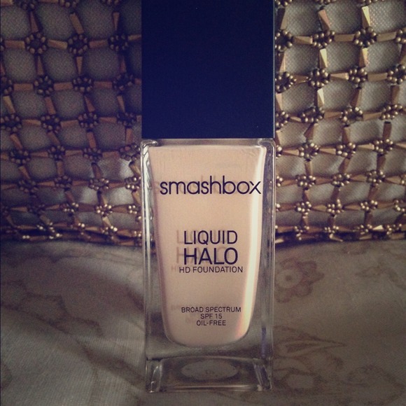 Smashbox Halo Liquid Foundation - Shade 1