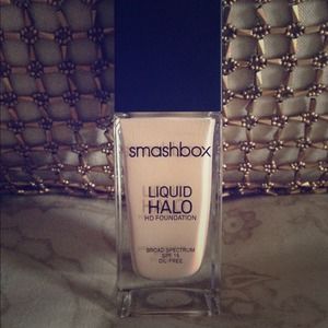 Smashbox Halo Liquid Foundation - Shade 1